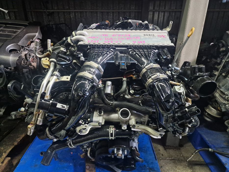Продаю Двигатель б/у V35A LandCruser 300