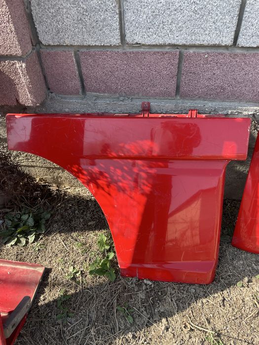 Даф 95 по кузову дверь и тд