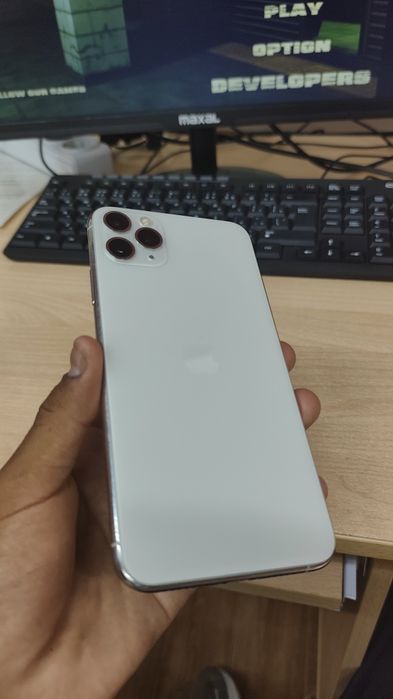 IPHONE 11 PRO MAX срочно