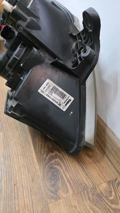 Ляв фар за Opel Meriva / Опел Мерива 2005г.