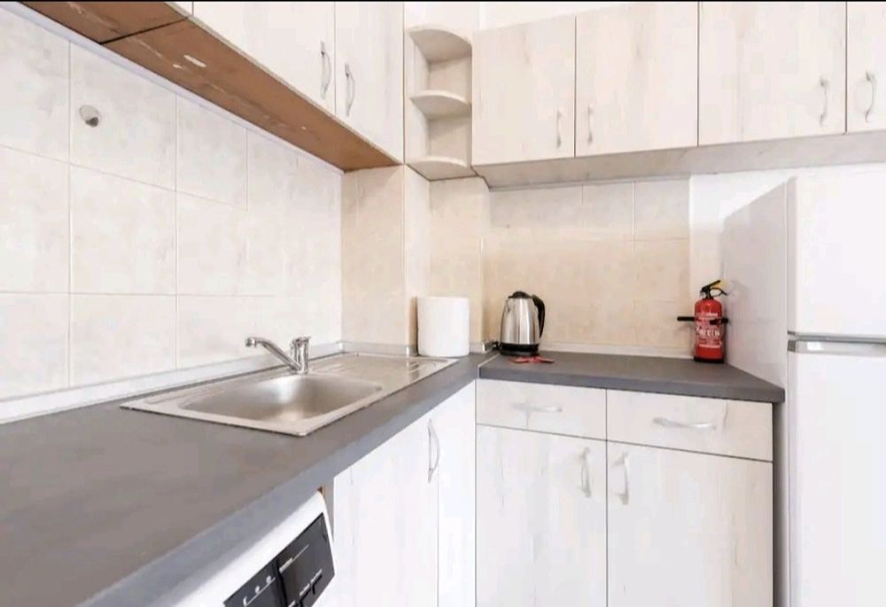 Кухня  - Г образна