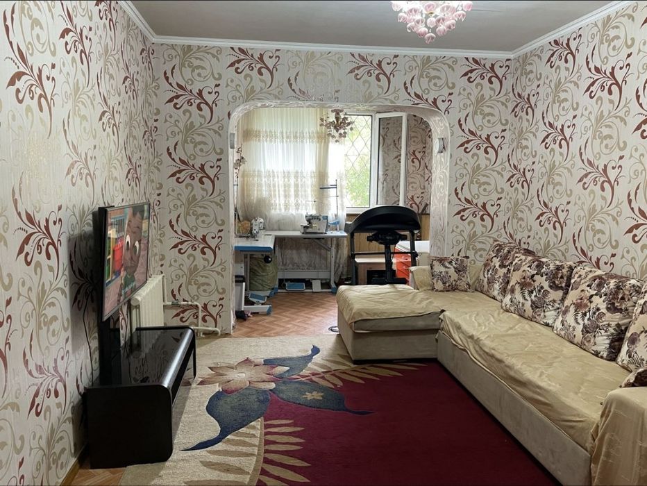 3/4/4 Новомосковская 73м2 мебель техника 77 серия