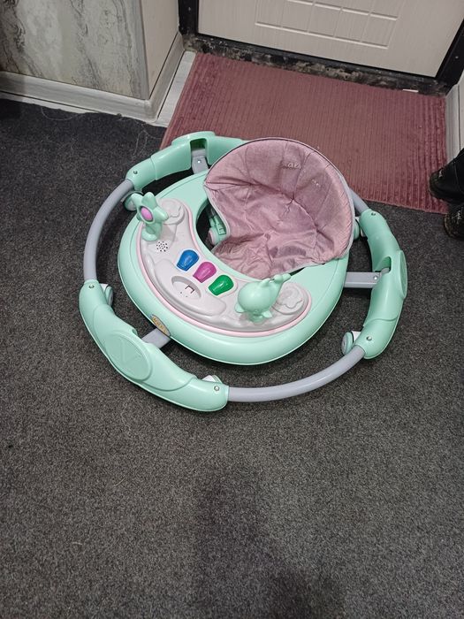 Продаётся детская ходунок baby walker