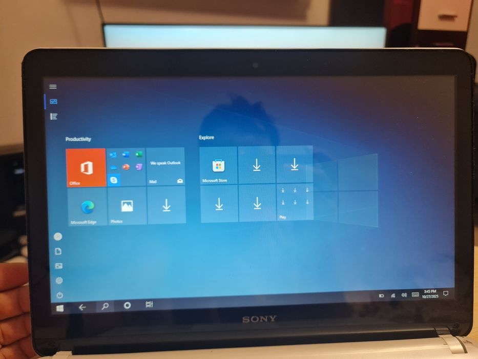 Laptop sony vaio cu touchscreen