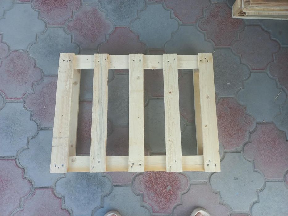 Продам палеты 80×60.