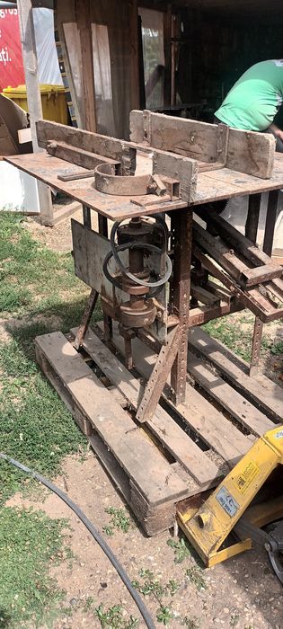 Vind circular și freză