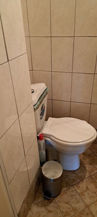 Дава се под наем Едностаен апартамент в Враца, Център - 15 кв.м за 127.5 € - Снимка #2