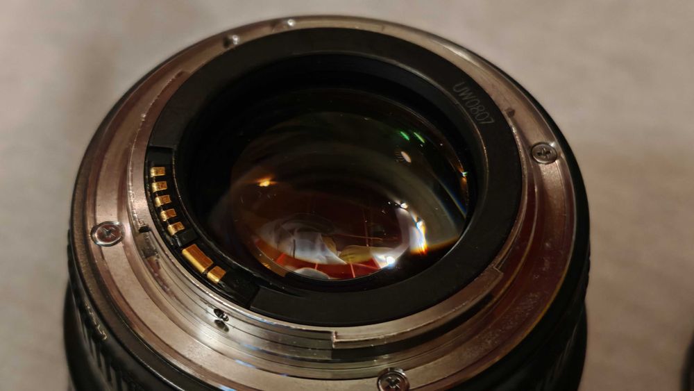 Canon EF 24mm L f=1.4