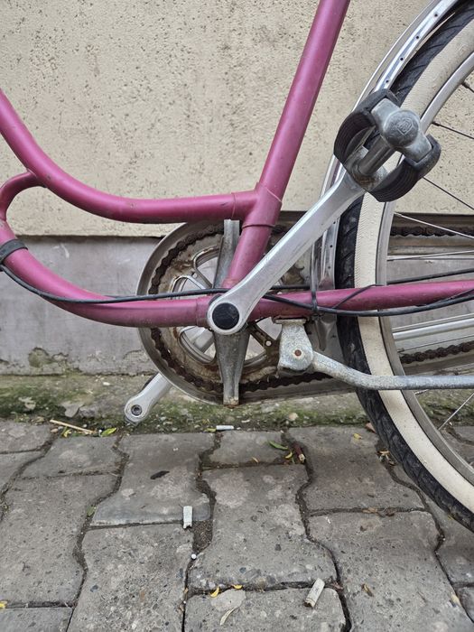 Bicicletă cu coș