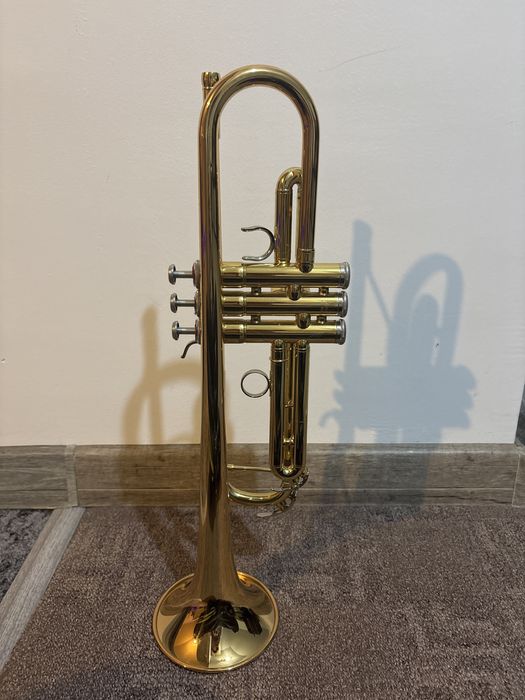 Trompeta Yamaha YTR 4335GII