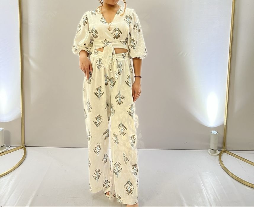 Одежда в хорошем состояний