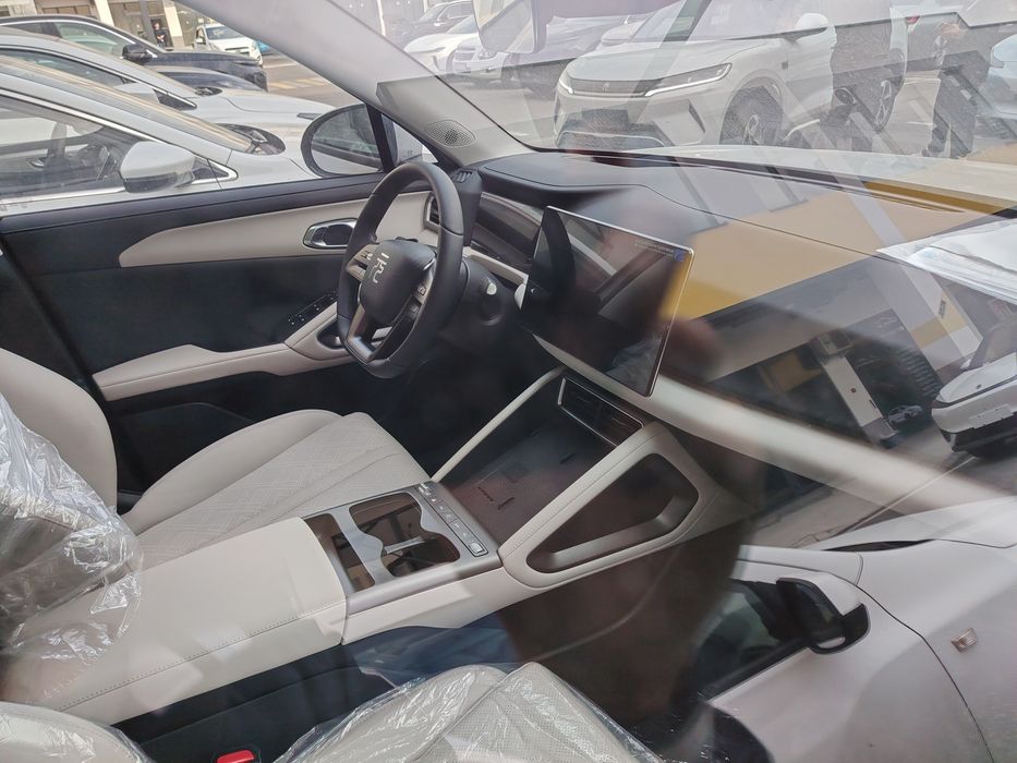 BYD yuan up smart pozitsiyasi