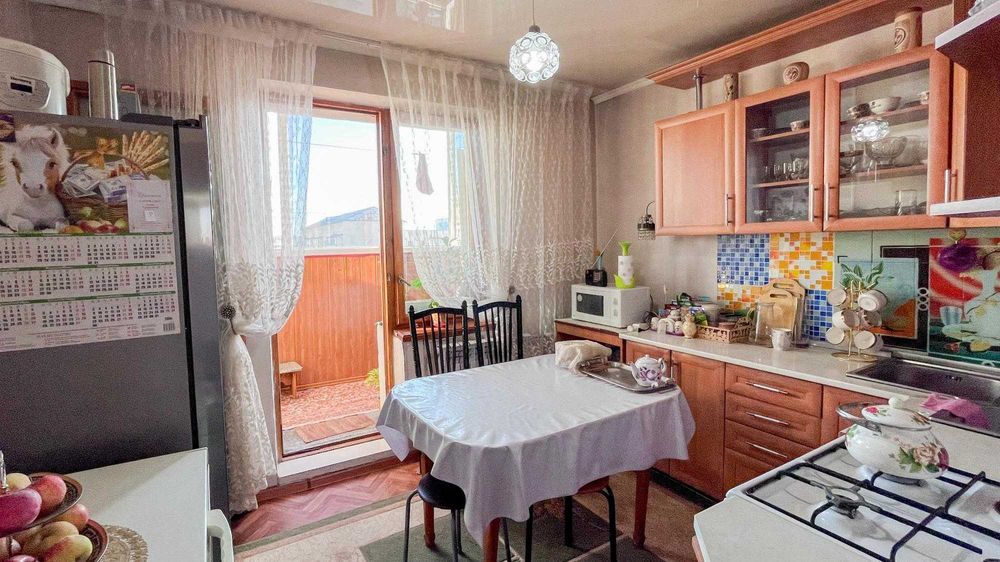 Продается 4х. Жана Гарышкер
