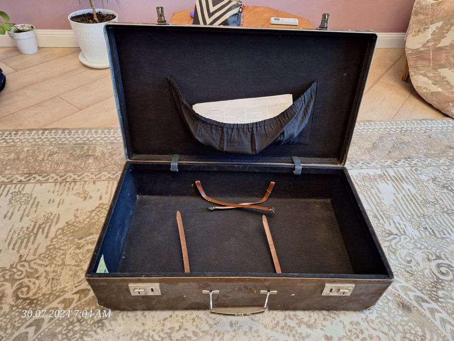 Продам чемодан ретро СССР