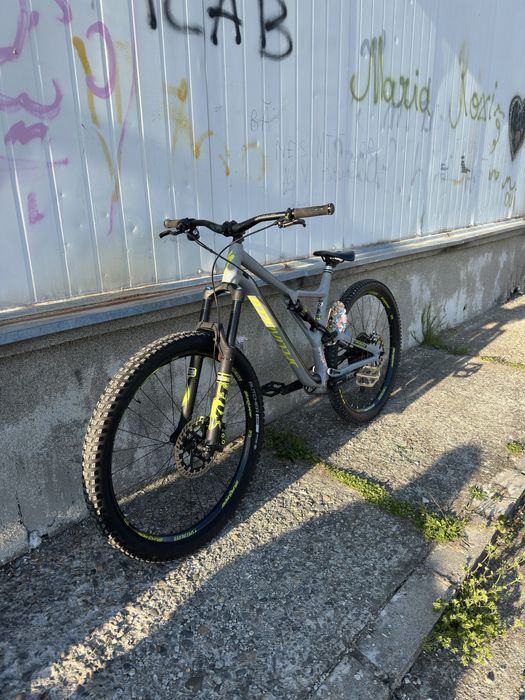 Specialized stumpjumper comp alloy 2020 custom