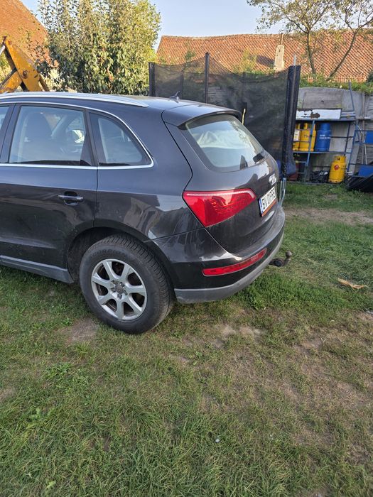 De vânzare Audi Q5 cutie manuală în 6 trepte