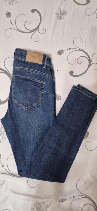 Blugi Vero Moda S