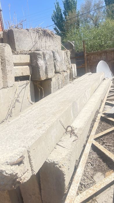 Бетонные блоки, балки, подушки