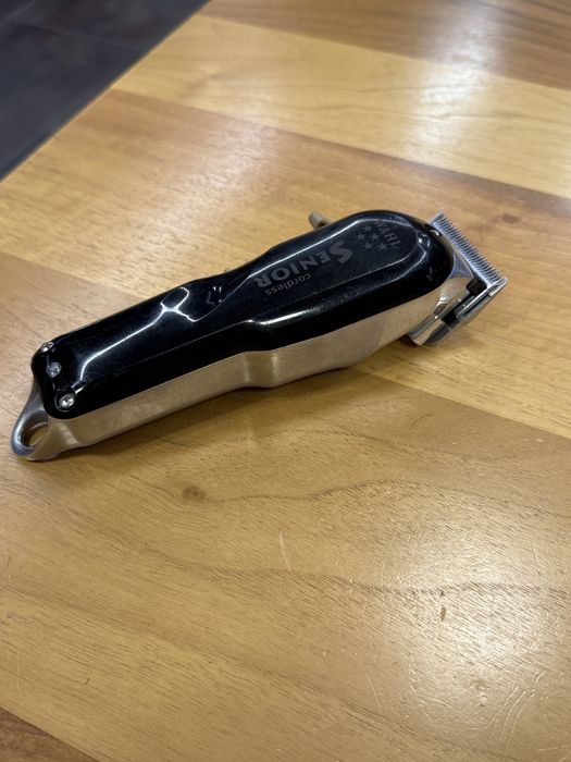 Wahl Senior Black