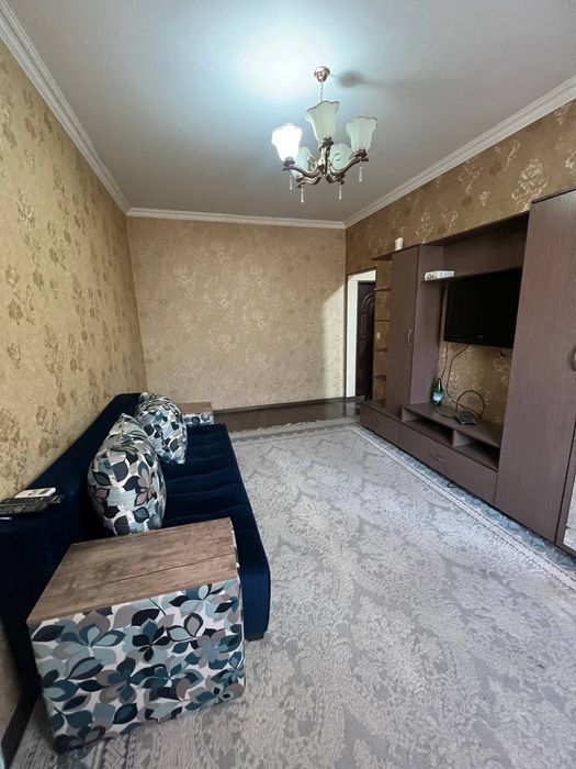 Продаю 1 комнатную квартиру На 3 этаже Чиланзар 7 улица Мукими