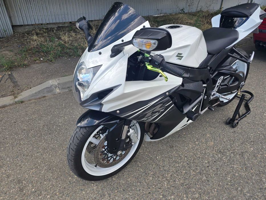 Vand SUZUKI GSX-R 600 L3 2013