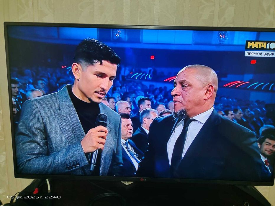 Телевизор LG 47LB631V