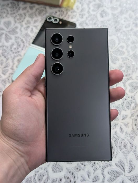 Samsung Galaxy S24 Ultra 12/256Gb 650$