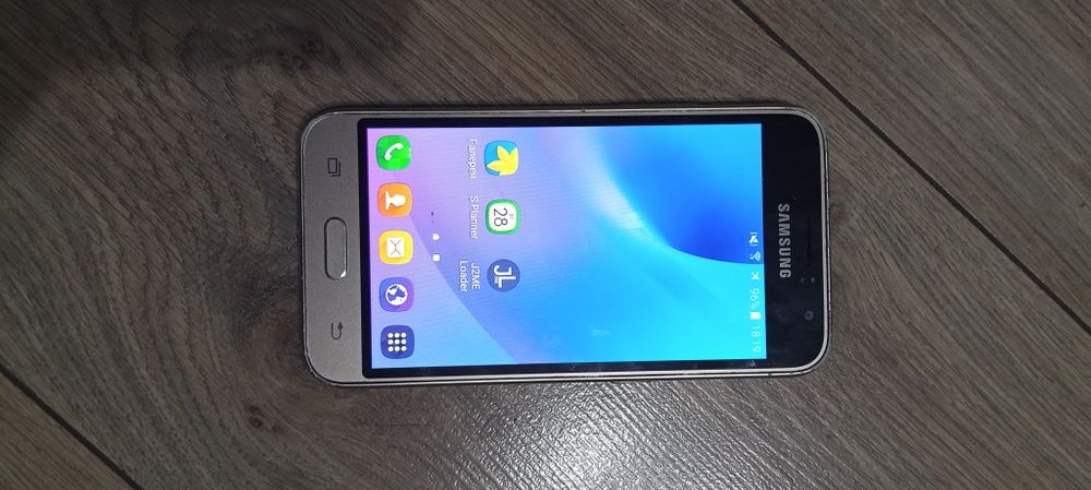 Samsung galaxy j1