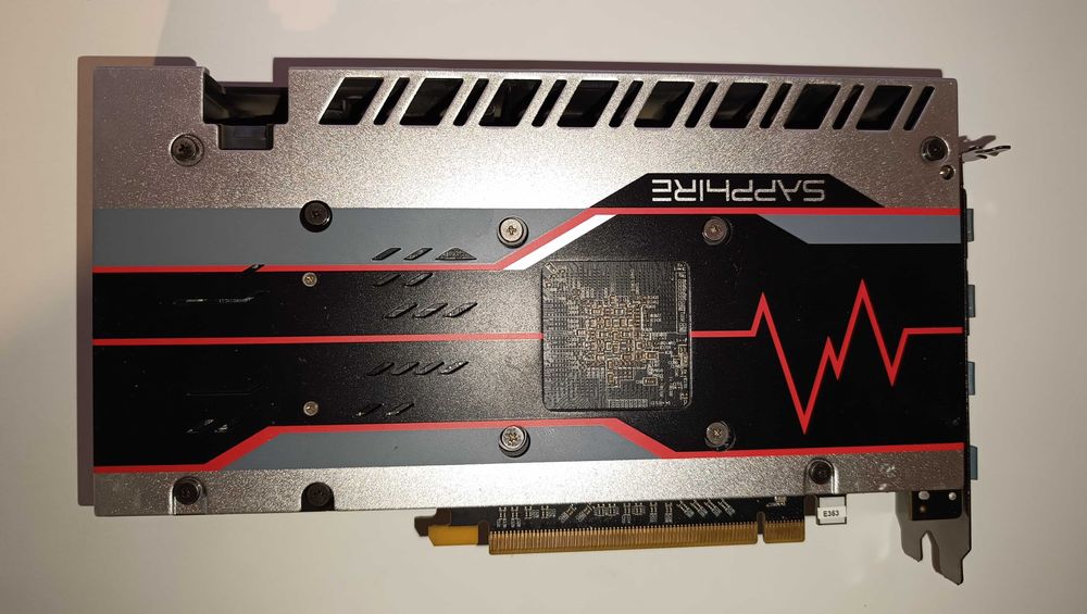 видеокарта SAPPHIRE Pulse Radeon RX 580 4GB GDDR5