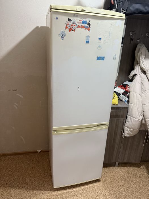 Холодильник продается