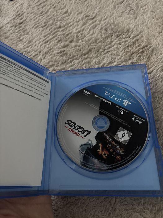Продавам волан HORI с педали за PS5, PS4, PS3 и PC + игри