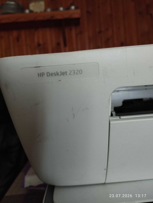 Продавам 2 броя принтери hp  deksk jet2800e series