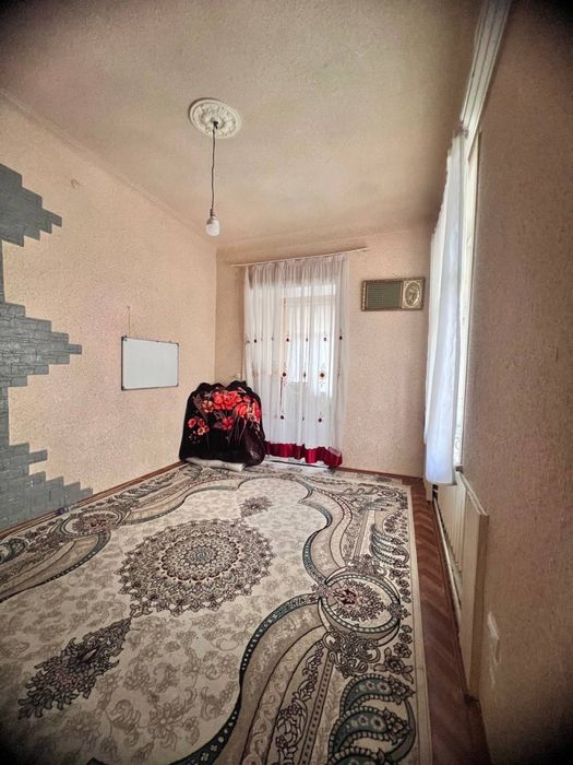 Talaba va ishlidigan qizlarga ijara uy