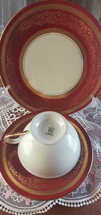 Тройни порцеланови сетове