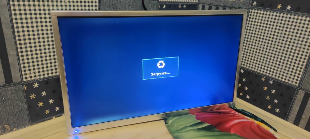 Samsung телевизор 52 дюйма