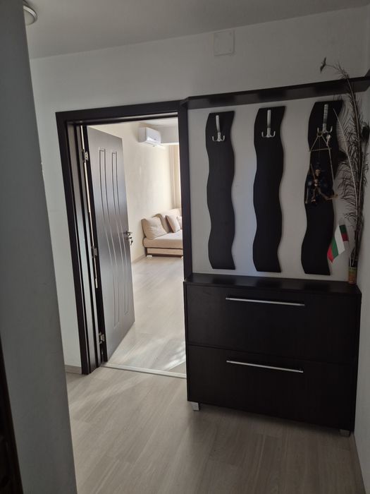 Дава се под наем Четиристаен апартамент в Сливен, Център - 80 кв.м за 408 € - Снимка #7