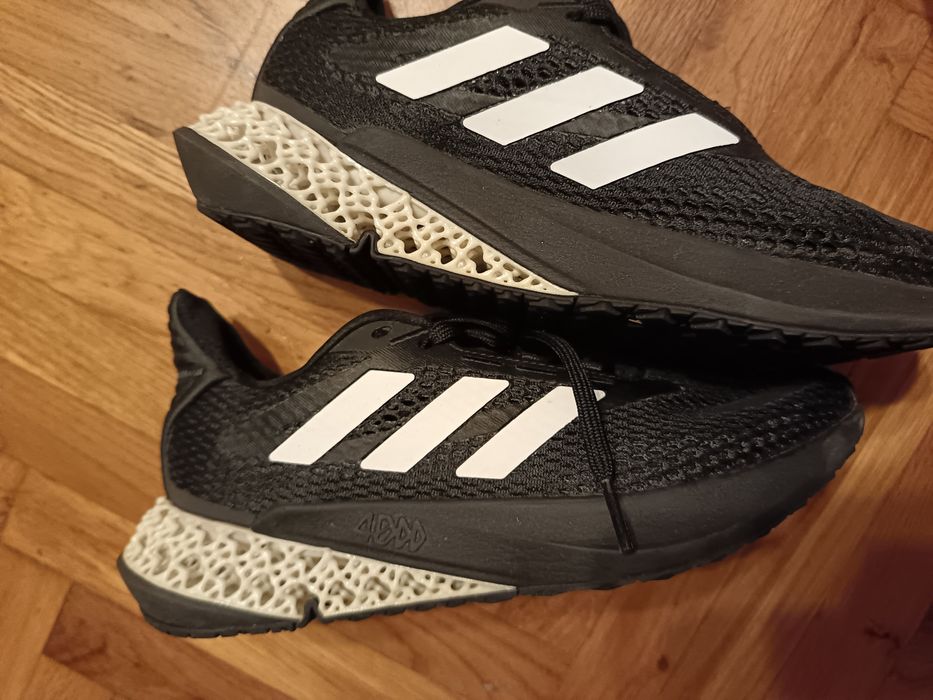 Adidași femei adidas