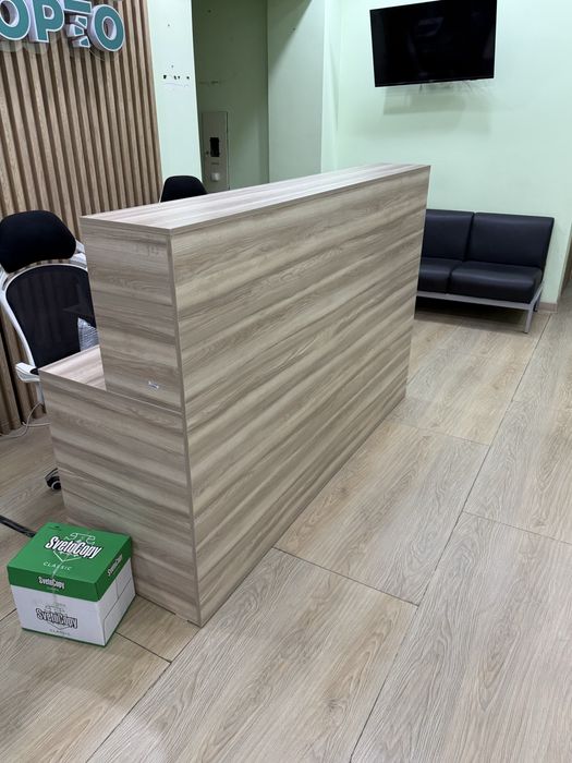 Ресепшн для двух админов