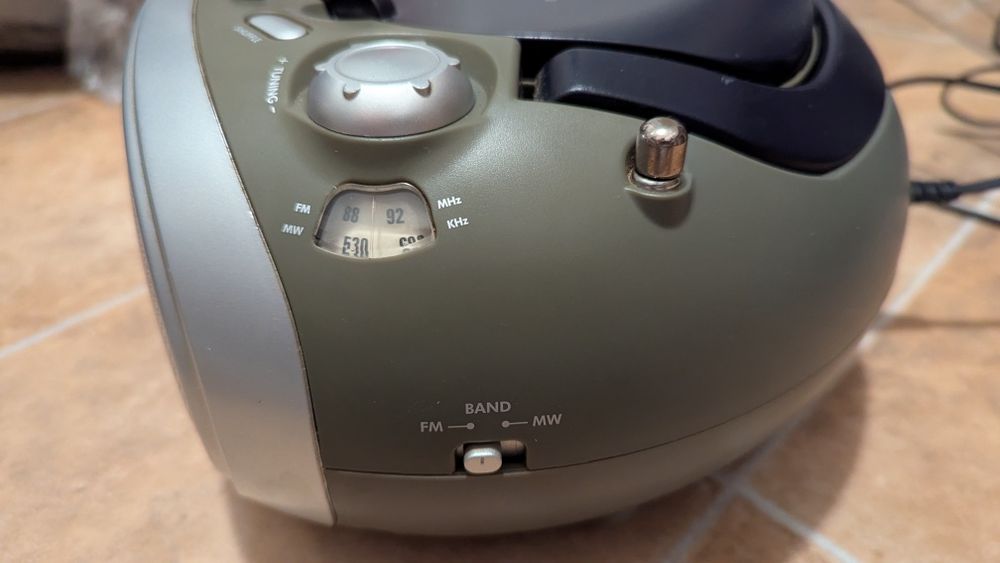 Radiocasetofon cu cd Philips AZ1022/12