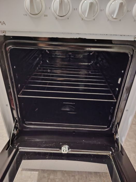 Продам электроплиту