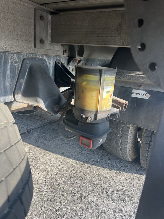 MAN 10.224 camion cu platforma(rampa)