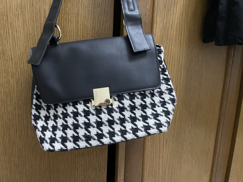 Сумочка с очень класным принтом