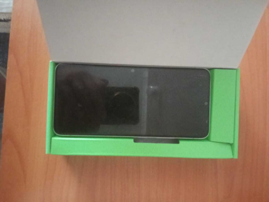 Продам мобильный телефон