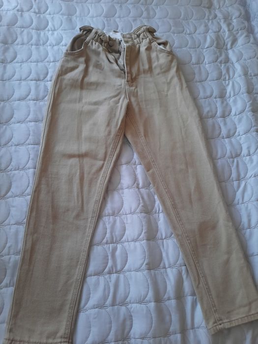 Бежов дамски панталон
