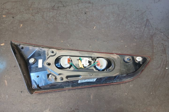 Lampa / Tripla stop dreapta pe hayon 92404-c8000 92404-c8000 Hyundai