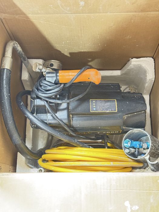 Безвоздушный краскопулть.