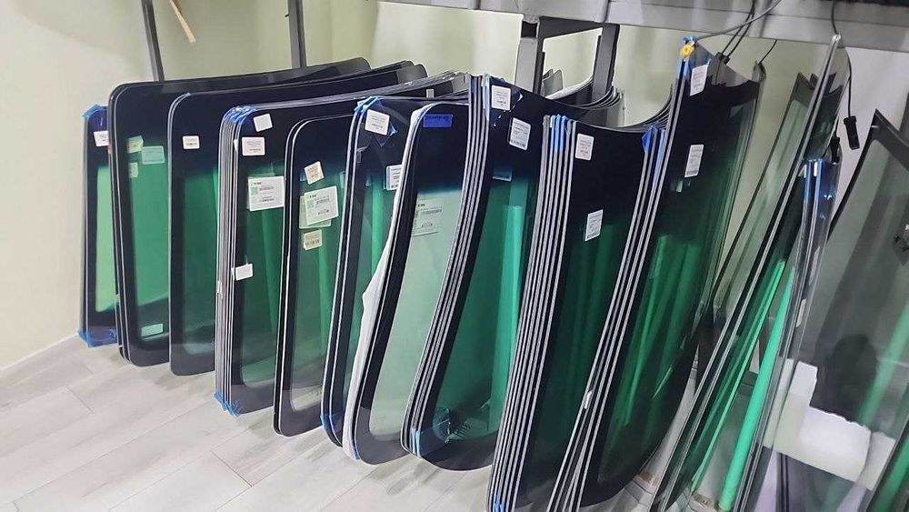 BYD Han orqa Oynasi