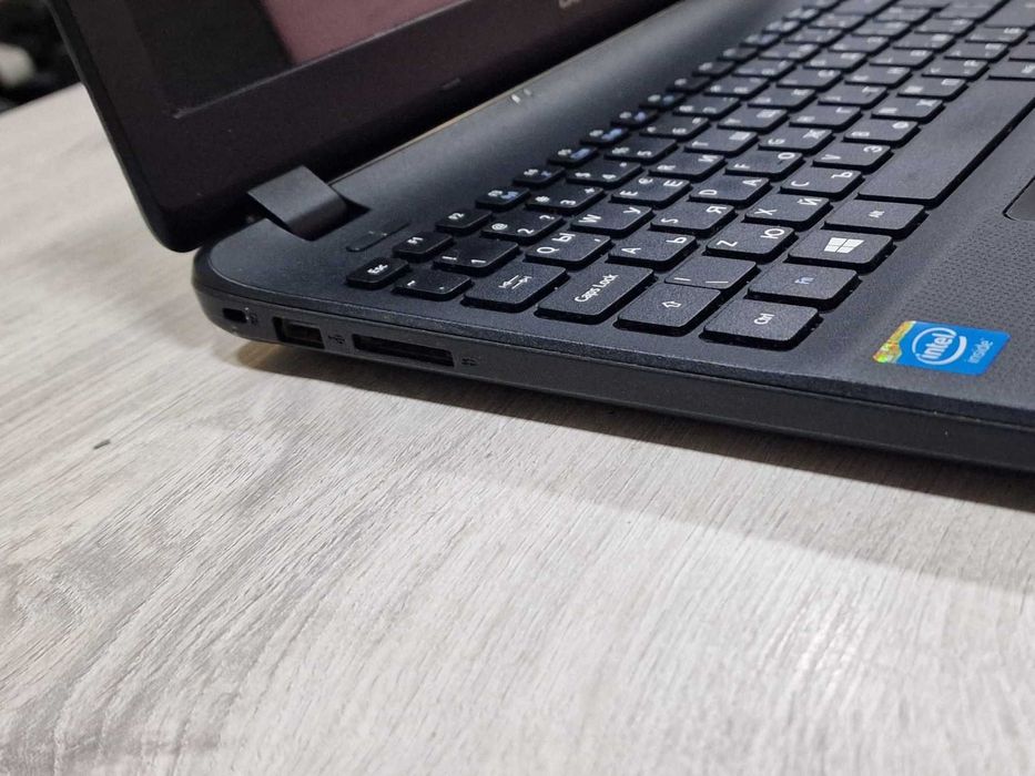 Acer Aspire ES1-512 / 4GB RAM / 512GB HDD / Intel Celeron N2920