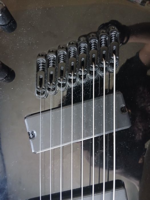 8 струнната китара Harley benton 8 string