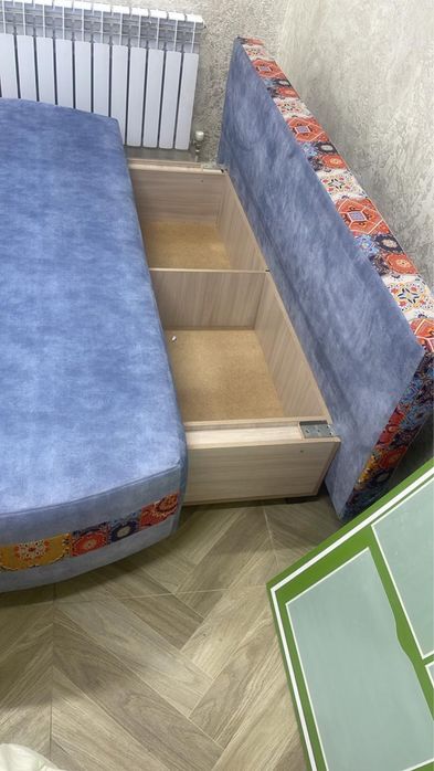 Жаиылатын  Диван